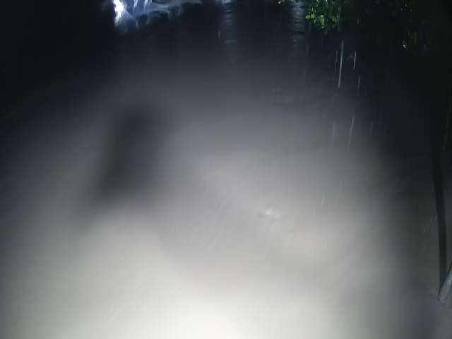 ด่วน!! คลองท่าใหญ่วิกฤติ พื้นที่รับน้ำอพยพโดยทันที